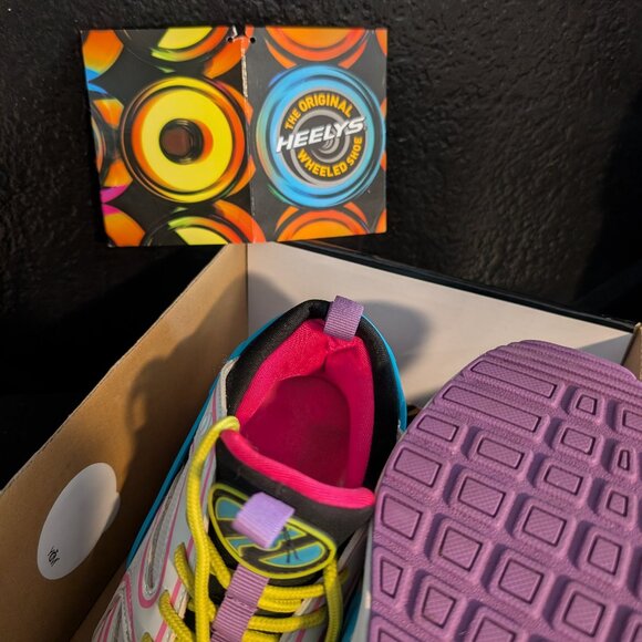 Heely's | Multi-colored sneaker, size YT 4 - Picture 1 of 4